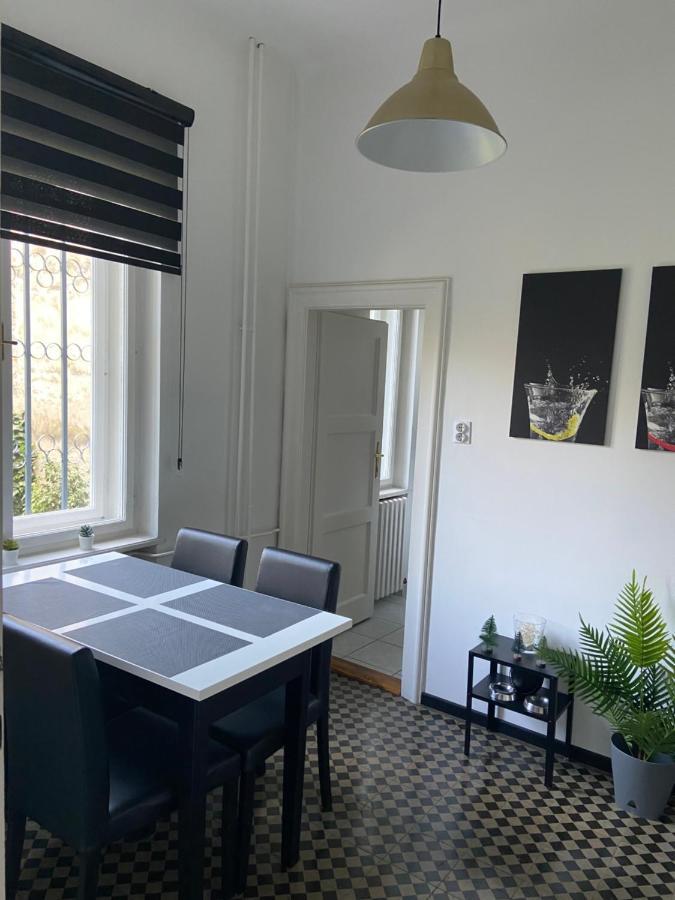 Flora Apartment โนวีซาด ภายนอก รูปภาพ